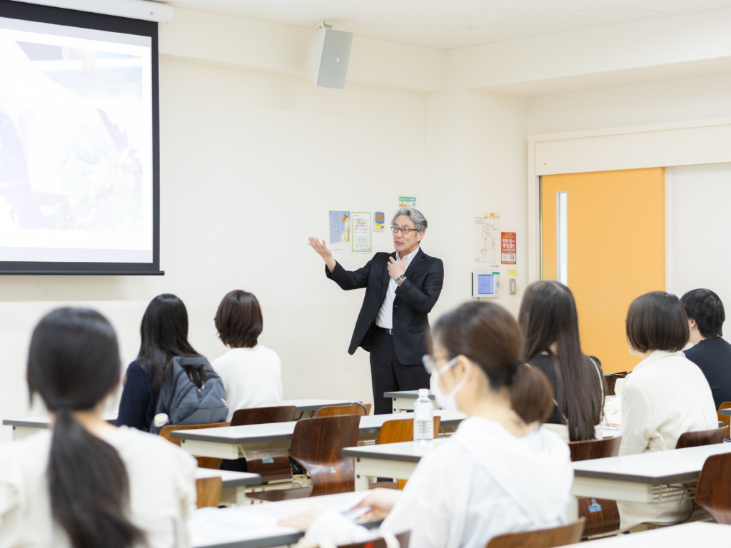 児童発達学科ガイダンス「子どもと向き合いながら自分の良さを伸ばそう」