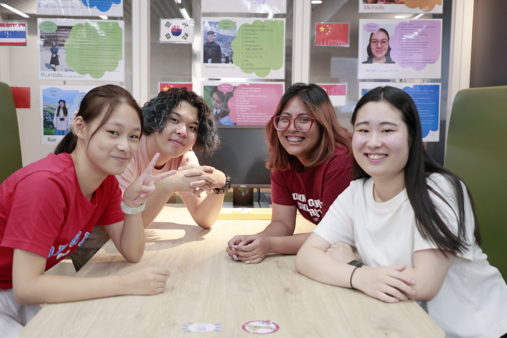 先生と話そう！ 大学生と話そう！（フリートーク＆入試相談コーナー）
