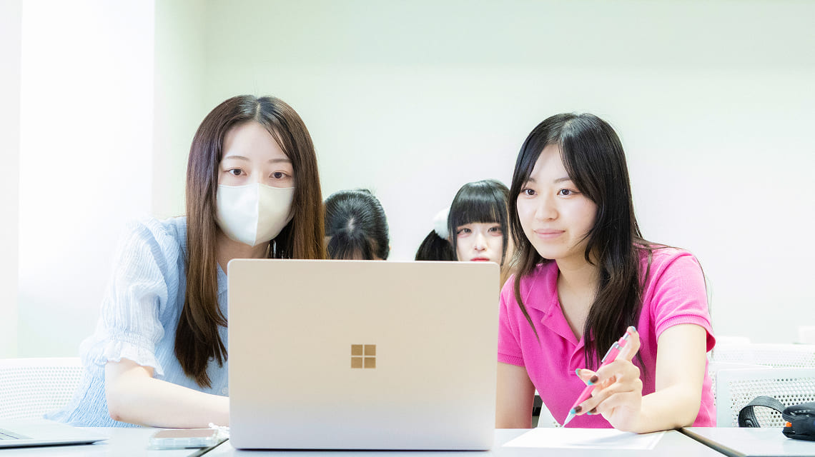 異文化マーケティングコース